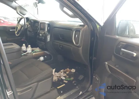 2019 Chevrolet Silverado 1500 Rst z USA, uszkodzony, nr VIN 3GCUYEED7KG237411